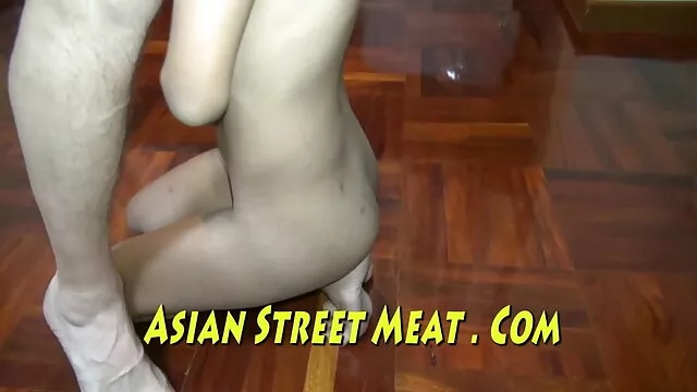 TittyAttack - गर्म एशियाई लड़की गड़बड़ सेक्सी बीएफ सेक्सी मूवी