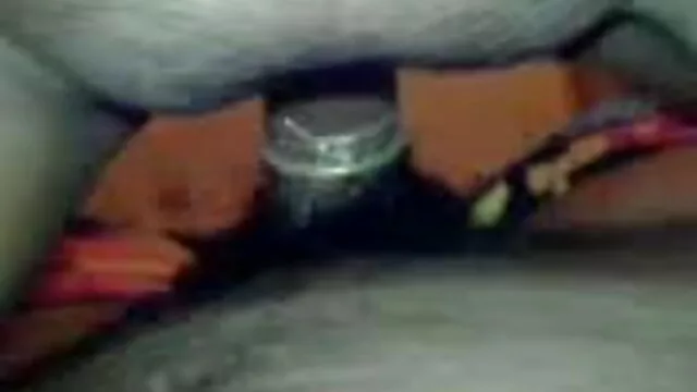 एशियाई लड़की खुद को बीएफ मूवी फिल्म सेक्सी जंगल में