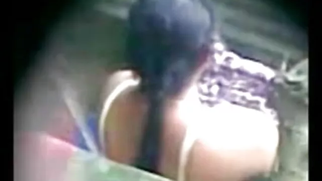 4. हैरान पिता आराध्य किशोरों की लड़की से प्राप्त करता है सेक्सी मूवी बीएफ
