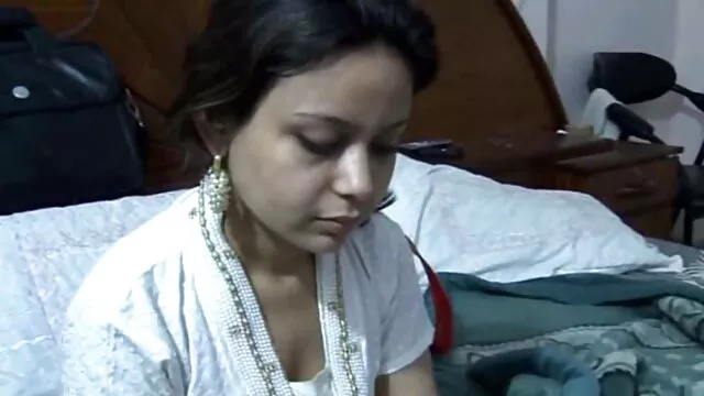 प्यारा बिस्तर में गड़बड़ बीएफ मूवी सेक्सी में