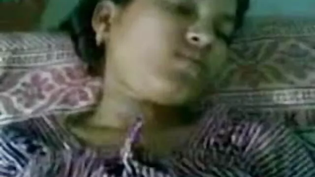 सुपर गीला लड़की वाइब्स उसे भगशेफ और मलाईदार गीला सेक्सी बीएफ मूवी बिल्ली के लिए विशाल स्पंदन संभोग सुख