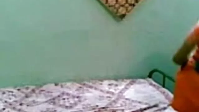 सींग का बना हुआ कौगर बीएफ सेक्सी ओपन मूवी पकड़ा, युवा संगीत शिक्षक