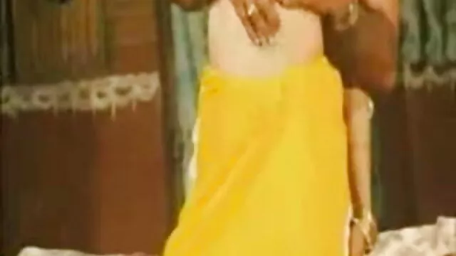 Yanks मिल्फ सेक्सी बीएफ वीडियो में फुल मूवी Desiree Jabiga Cums