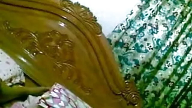 पॉर्न बीएफ मूवी सेक्सी फिल्में स्टार Estonika हस्तमैथुन