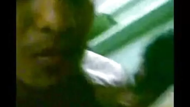सीधे आदमी होने बीएफ और सेक्सी मूवी मज़ा चूसने के साथ एक समलैंगिक