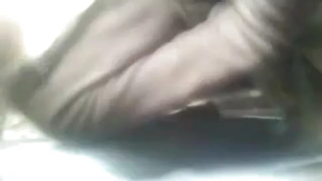 गर्म सेक्सी बीएफ वीडियो मूवी लेटेक्स नर्स चेहरे और स्तन पर सह का एक लोड लेता है