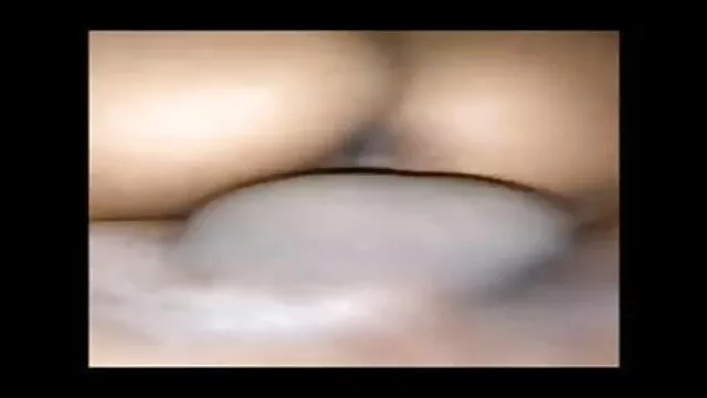 सुनहरे बालों बीएफ मूवी सेक्सी फिल्में वाली लाल अधोवस्त्र में उसे बिल्ली कमबख्त