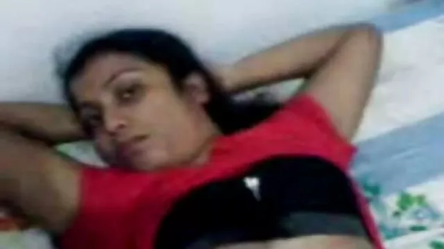 प्रमुख handjob बीएफ मूवी सेक्सी में