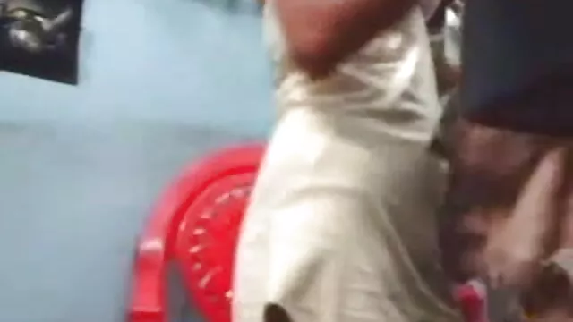 टैटू बीएफ सेक्सी पिक्चर हिंदी मूवी अदरक देता है साथी एक पिकनिक