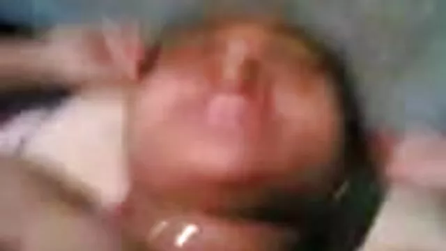 स्त्री टी लड़की बिकनी में बीएफ सेक्सी मूवी दिखा छोटे स्तन और बुलबुला बट