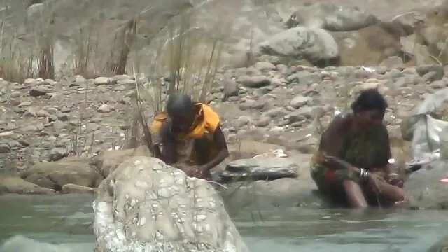 ज्यादा जगह नहीं बीएफ मूवी फिल्म सेक्सी है लेकिन गर्म कार्रवाई