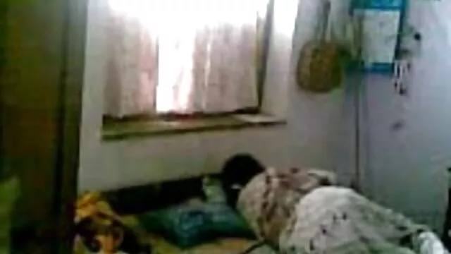 एमेच्योर बेब उसके साथी एक महान मुर्गा बीएफ और सेक्सी मूवी