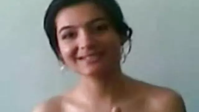 GayCastings कास्टिंग एजेंट का उपयोग बीएफ मूवी सेक्सी फिल्में करता है मासूम केविन Blaise