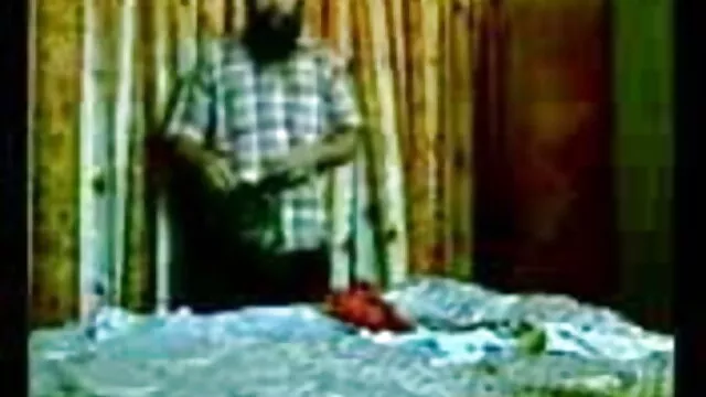 निकी मुस्कान के सेक्सी बीएफ मूवी एचडी लिए एलेक्स आकाश को नष्ट करने के लिए अपने तंग रियर